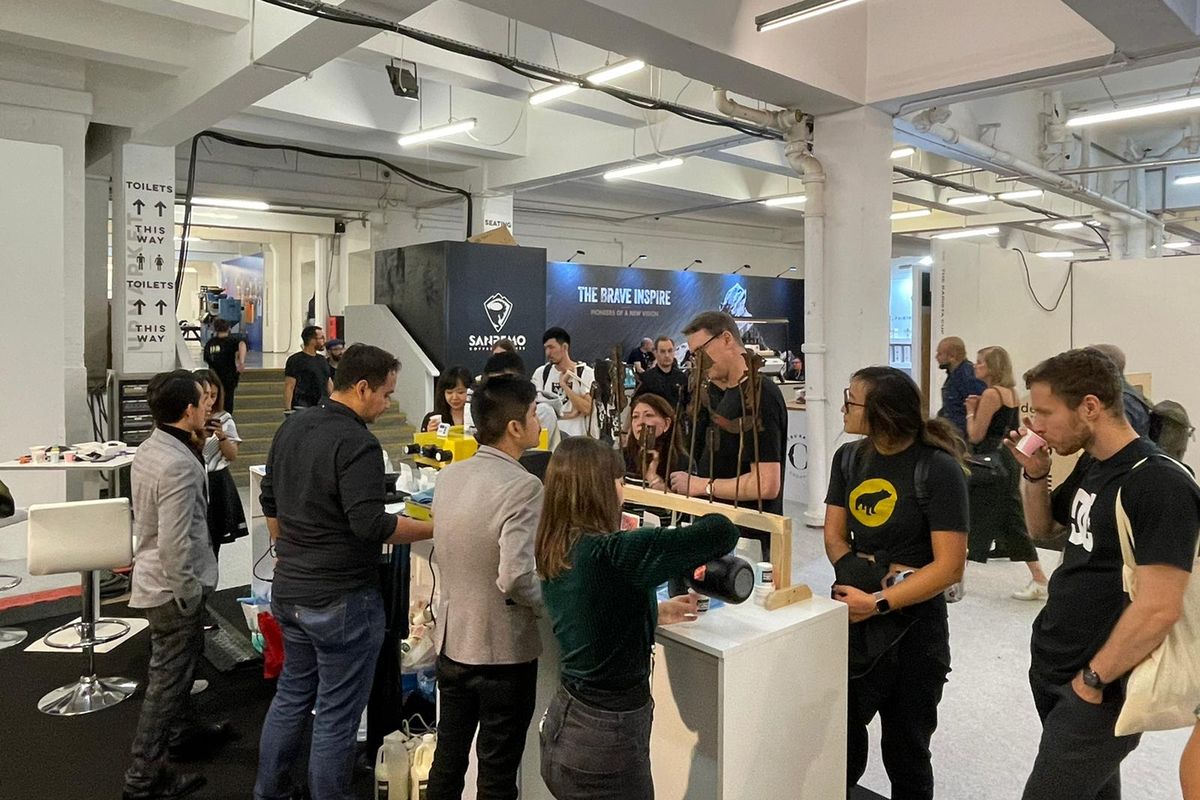 Suasana London Coffee Festival 2021. LCF tahun ini diselenggarakan pada 23-26 September 2021 di Old Truman Brewery, Brick Lane, London.