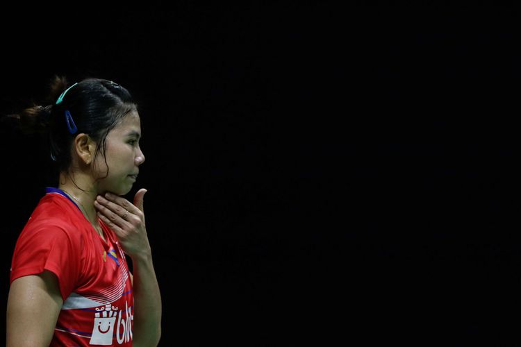 Ganda putri Indonesia, Greysia Polii dan Apriyani Rahayu bertanding melawan ganda putri Denmark, Maiken Fruergaard dan Sara Thygesen pada pertandingan final Daihatsu Indonesia Masters 2020 di Istora Senayan Jakarta, Minggu (19/1/2020). Greysia - Apriyani juara ganda putri setelah menang 18-21, 21-11, dan 23-21.