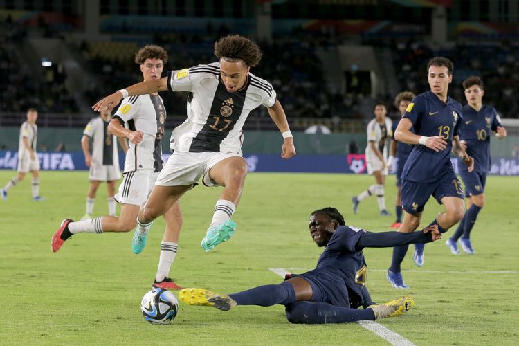 Pemain Timnas Jerman Paris Brunner saat final Piala Dunia U17 2023 Indonesia melawan Perancis berakhir dengan skor 2-2 (4-3) yang berlangsung di Stadion Manahan Solo, Sabtu (2/12/2023) malam.