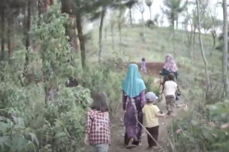 Keluarga Hassan Padersen dalam dokumenter 8 Hari dalam Seminggu
