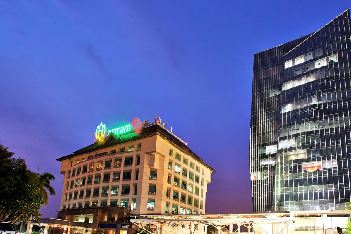 PT Aneka Tambang (Antam) mencatatkan berbagai kinerja apik, baik dari segi capaian produksi hingga penjualan selama tahun 2023.
