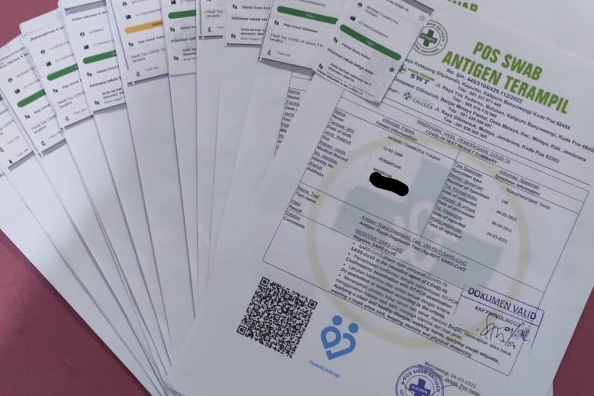   44 lembar surat hasil tes cepat antigen yang sebagian palsu, diamankan Polresta Banyuwangi sebagai barang bukti dugaan pemalsuan surat hasil tes cepat antigen di Pelabuhan Ketapang. 