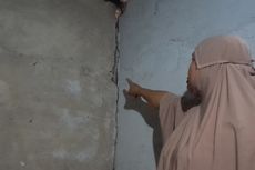 Terdampak Ledakan Dinamit Pembangunan PLTA, Puluhan Rumah Warga di Jambi Retak
