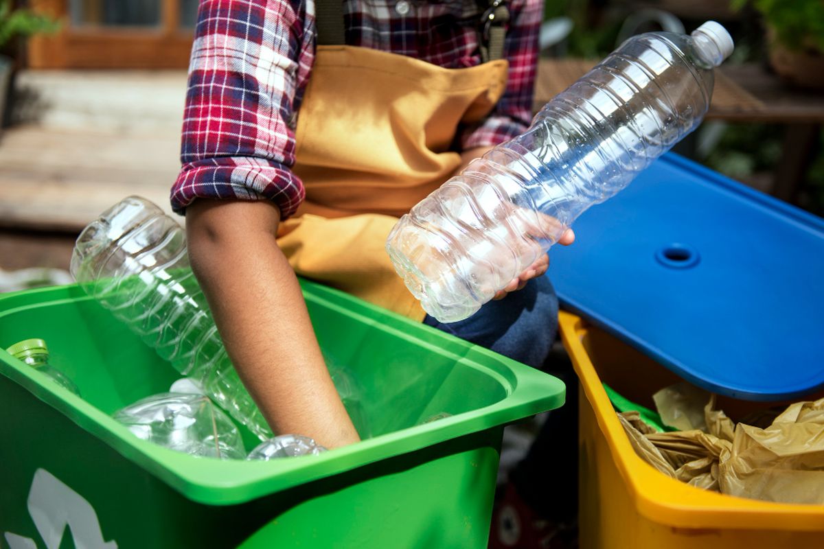 Penting untuk mengelola sampah dengan baik.