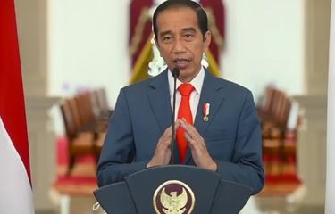 Presiden Jokowi saat memberikan sambutan dies natalis UI ke-71