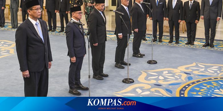 Reshuffle Kabinet "Basa-basi" Politik