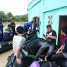 Banjir Landa Pekanbaru Riau, Warga yang Terjebak di Dalam Rumah Dievakuasi