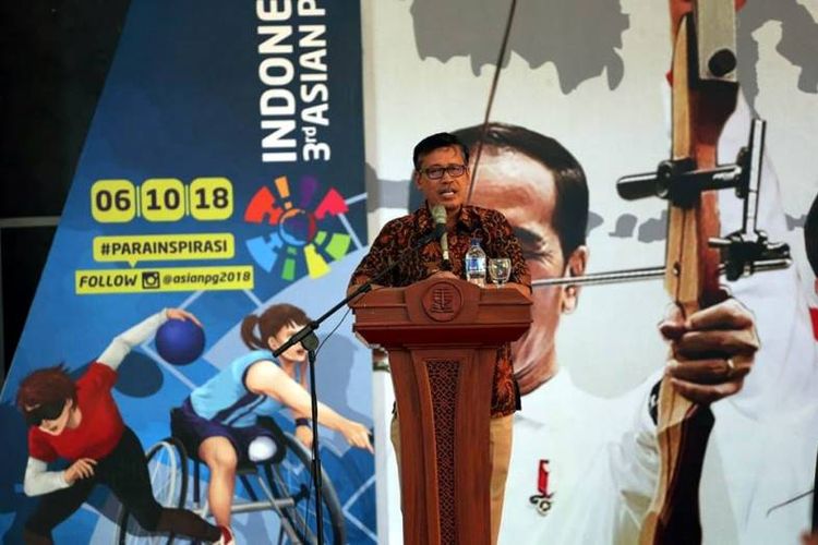 Deputi III Bidang Pembudayaan Olahraga Kemenpora Raden Isnanta