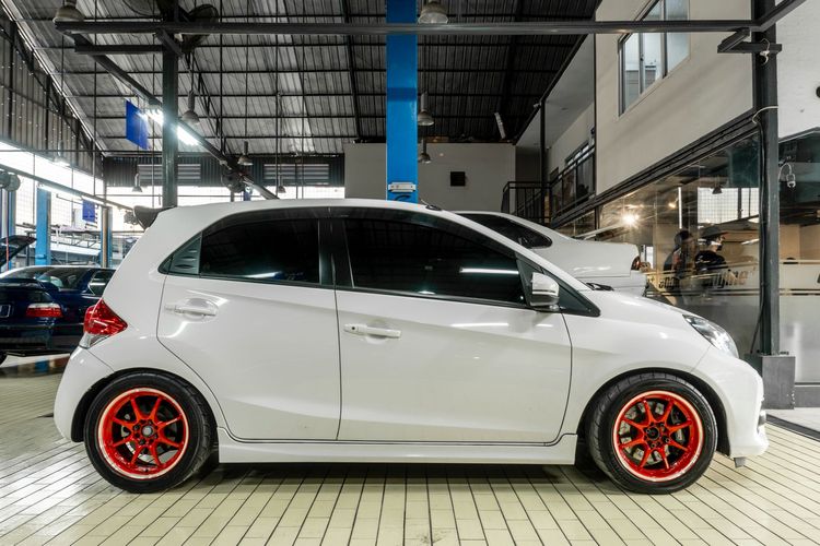 Modifikasi Honda Brio pakai mesin turbo tenaga tembus 250 Whp