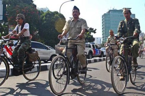 Jangan Hanya Bangun Jalur Sepeda, Pemprov DKI Diminta Memastikan Steril dari Kendaraan Bermotor