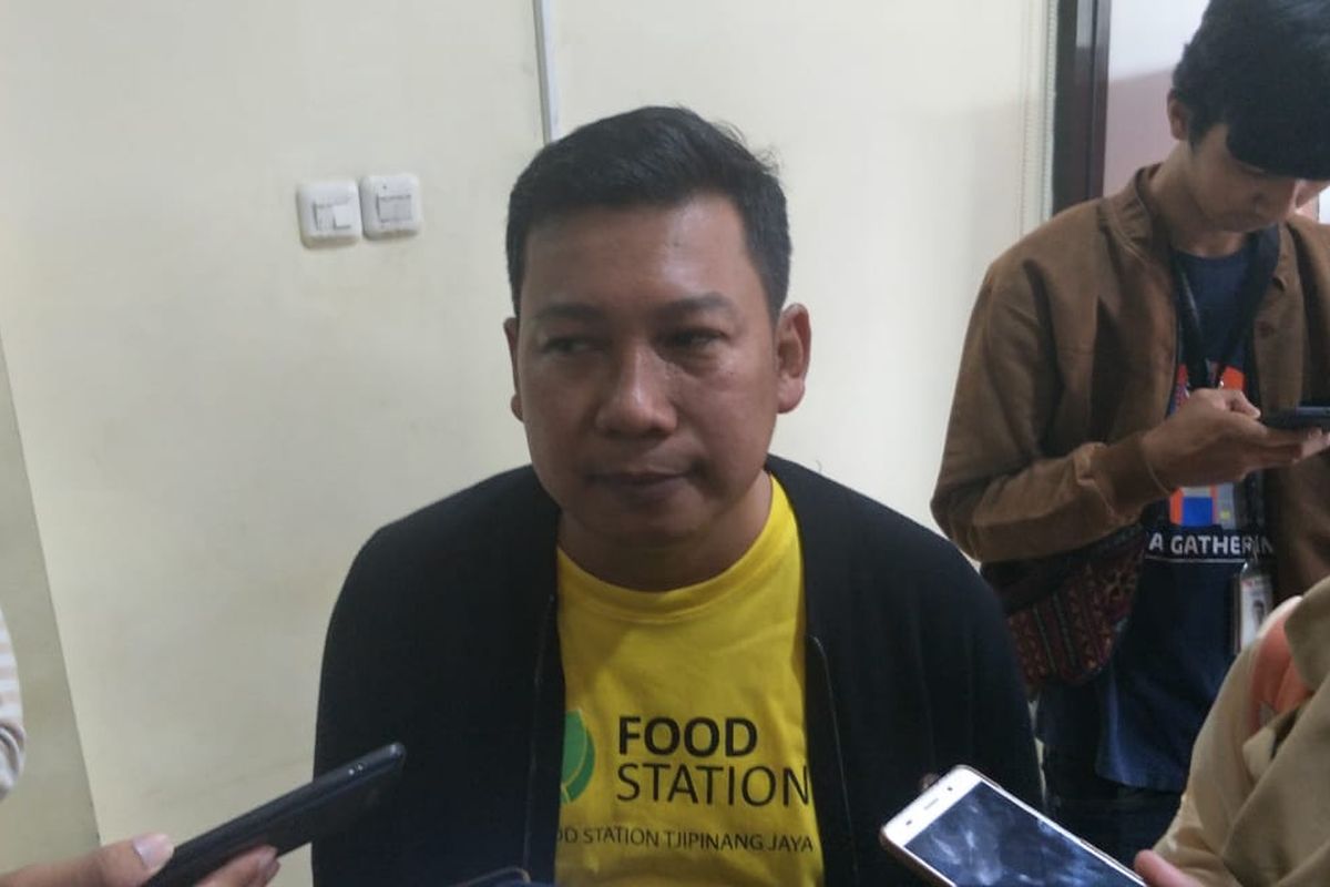 Direktur Utama PT Food Station Tjipinang Jaya Arief Prasetyo Adi di Toko Tani Indonesia Center, Jakarta Selatan, Minggu (9/2/2020).