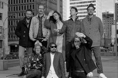 Lirik dan Chord Lagu Almost Crimes - Broken Social Scene