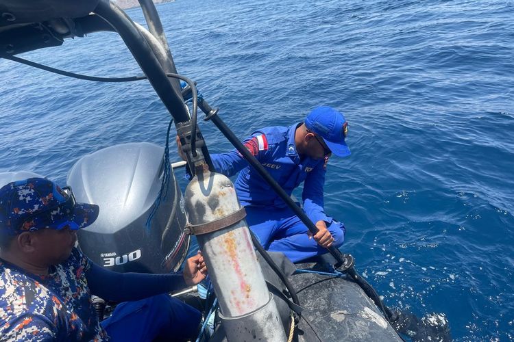 Sonar dan Drone Bawah Laut Dikerahkan, Korban KM Feronia di TN Komodo Belum Ditemukan