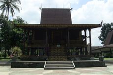 Rumah Adat Kalimantan Selatan: Nama, Sejarah, dan Makna Filosofinya