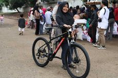 Dapat Sepeda dari Jokowi, Uswatun Nangis Usai Hafal Pancasila
