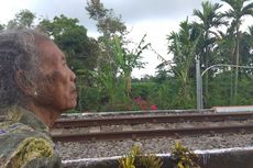 Berjualan Bunga Sejak Zaman Penjajahan Belanda, Mbah Suriyat Mengaku Capai