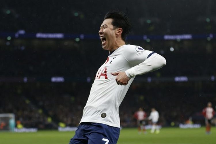 Son Heung-min merayakan golnya pada pertandingan Tottenham Hotspur vs Sheffield United, 9 November 2019. 