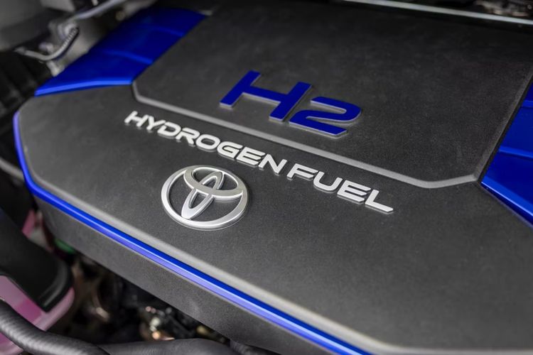 Purwarupa Toyota HiAce mesin hidrogen