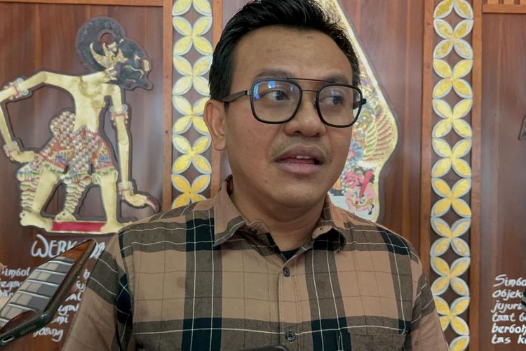 Kejari Solo Telaah Laporan Kasus Baliho Ultah Jokowi