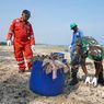 Peringati Hari Peduli Sampah, Pertamina Bersih-bersih Pantai Panduri Tuban