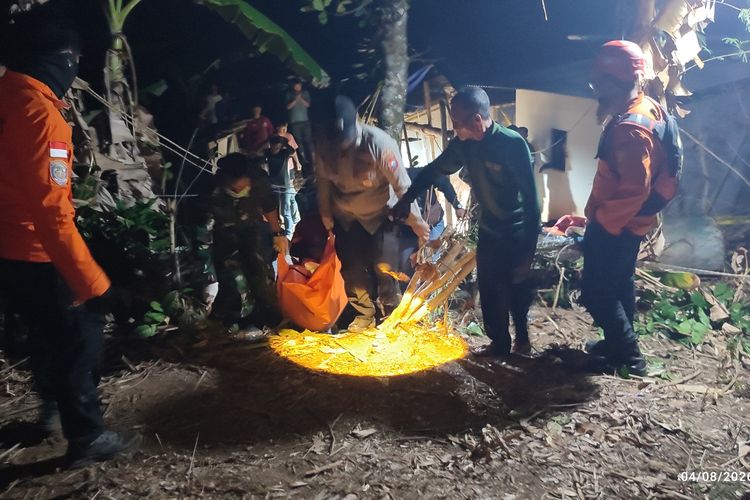 Gali Sumur Sedalam 20 Meter, 2 Warga Trenggalek Tewas Tertimbun Longsoran