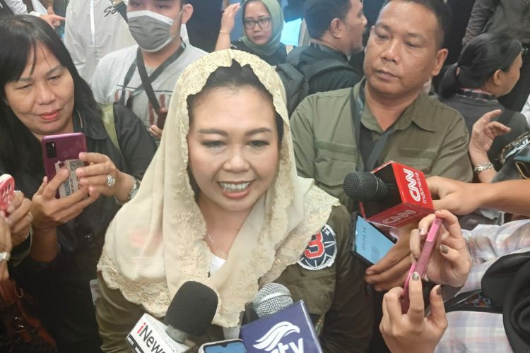 Dewan Penasihat Tim Pemenangan Nasional (TPN) Ganjar-Mahfud, Yenny Wahid ditemui di Stadion Gelora Bung Karno (GBK) Jakarta, Senin (29/1/2024).