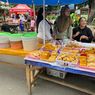 Sepi Pembeli, Penjual Takjil Ini Pilih Bagikan Dagangan ke Orang Tak Mampu