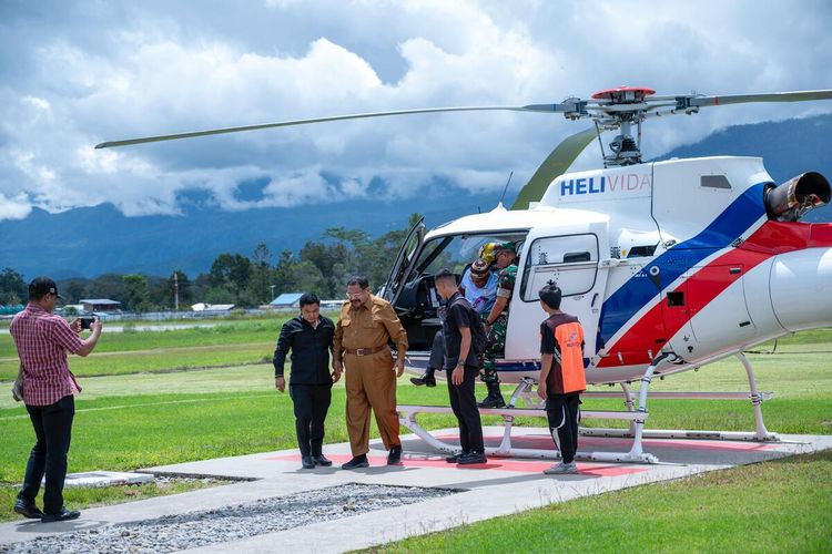 Gubernur Papua Pegunungan Gunakan Helikopter untuk Pantau Banjir, Ada Potensi Krisis Pangan