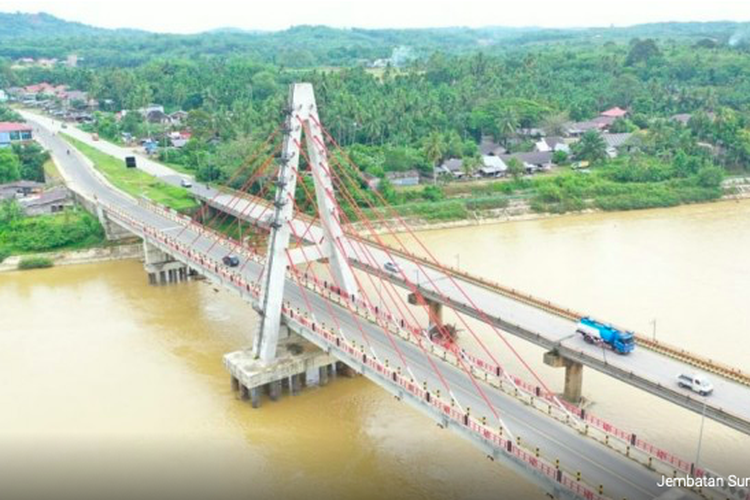 Jembatan Sungai Dareh Sumatera Barat