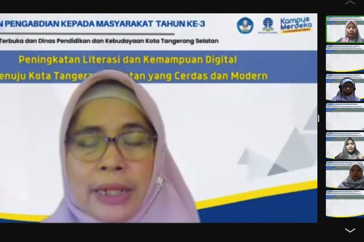 Pembukaan Pengabdian kepada Masyarakat FKIP UT bertajuk Peningkatan Literasi Digital dan Kemampuan Digital Menuju Kota Tangerang Selatan yang Cerdas dan Modern secara daring melalui paltform Zoom pada Jumat, 9 Juni 2023.