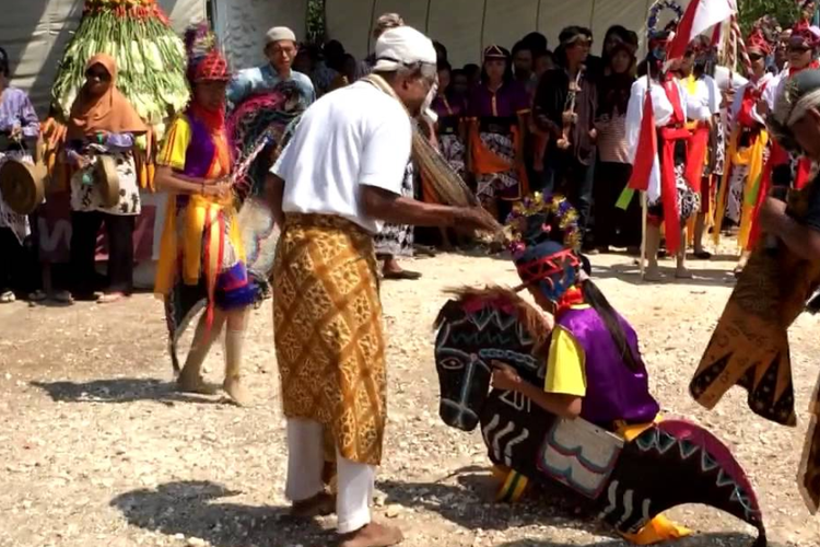 Atraksi Seni dalam Tradisi Rasulan, Gunung Kidul, Yogyakarta