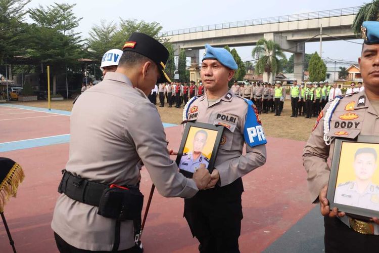 2 Polisi Palembang Dipecat, Jadi Calo Rekrutmen Polri hingga Terlibat Narkoba
