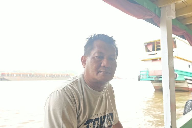 Sungai Mahakam Surut 3 Bulan, Pelayaran Logistik Terganggu dan Buruh Dermaga Kehilangan Penghasilan