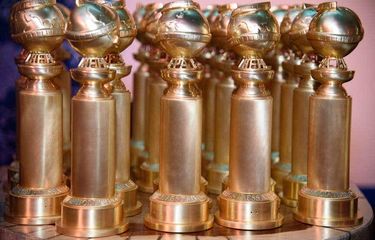 Piala Penghargaan Golden Globe.