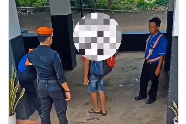 Viral Video Penumpang Diturunkan karena Merokok Vape Dalam Kereta Api, Bagaimana Kronologinya?