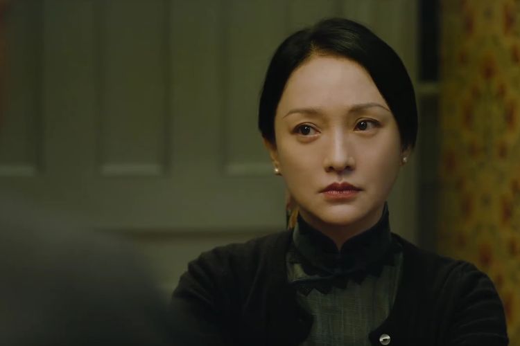 Tangkapan layar trailer Hidden Blade yang menampilkan Nyonya Chen (diperankan oleh Zhou Xun).