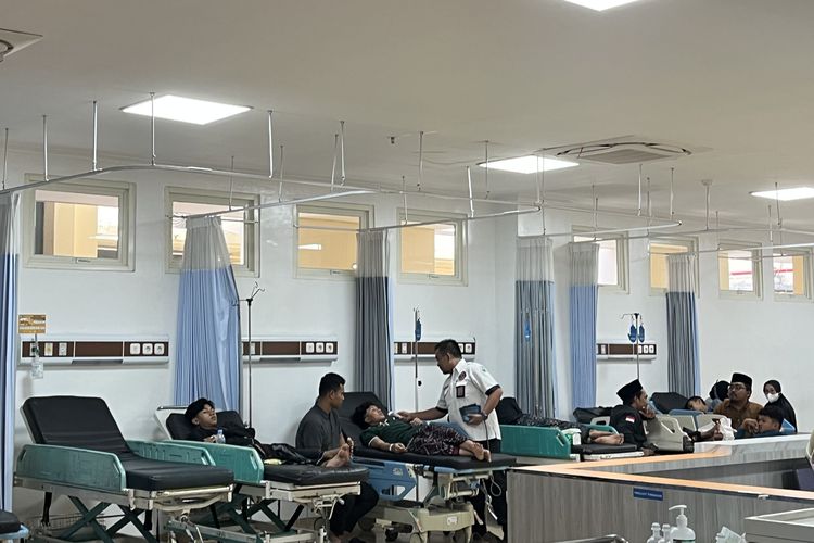566 Orang Keracunan MBG di Sidoarjo, BGN Diminta Investigasi dan Tanggung Biaya Pengobatan