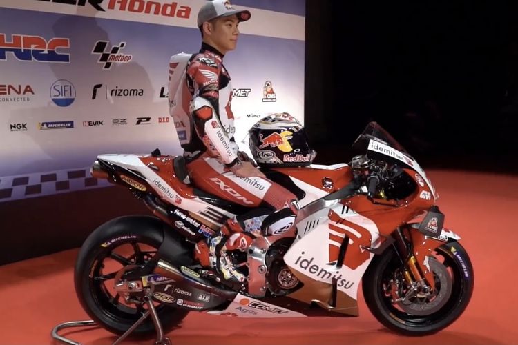 Takaaki Nakagami 