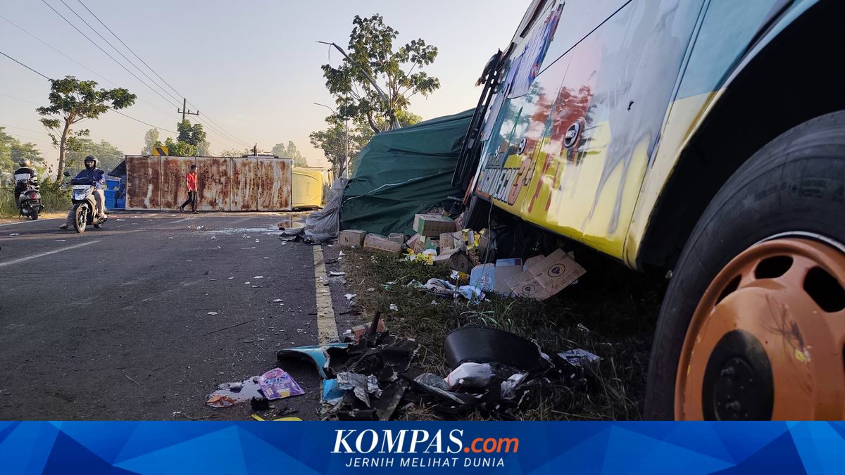 Kecelakaan Beruntun di Akses Suramadu Libatkan 5 Kendaraan, 2 Tewas
