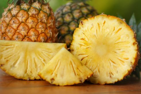 Pakai Nanas Muda atau Tua? Begini Cara Tepat Memilih Nanas untuk Selai Isian Nastar