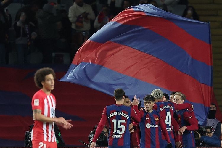 Selebrasi gol Joao Felix dalam laga pekan ke-15 Liga Spanyol 2023-2024 antara Atletico Madrid vs Barcelona di Stadion Olimpic Lluis Companys, 3 Desember 2023. (Photo by LLUIS GENE / AFP)