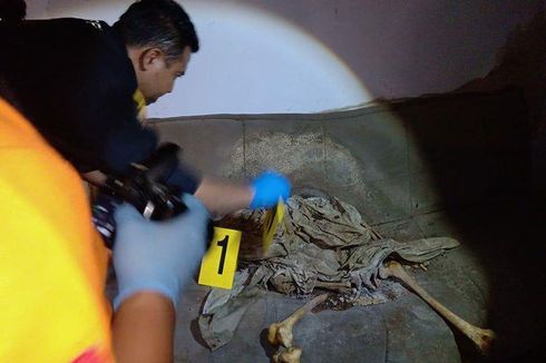 Kejanggalan Penemuan Kerangka Manusia Duduk di Sofa Rumah Kosong Bandung