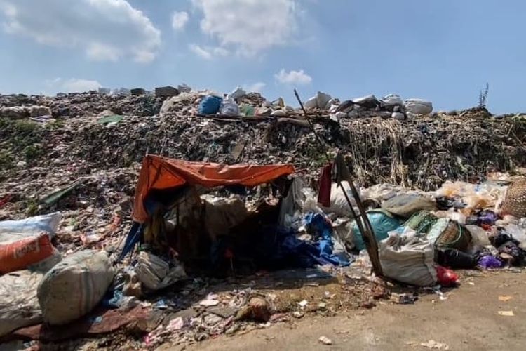Kondisi TPA Blondo Kabupaten Semarang terancam overload karena pengelolaan sampah secara overload