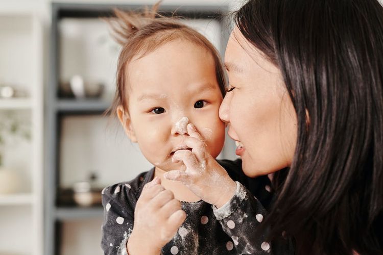 Ilustrasi ibu dan anak.