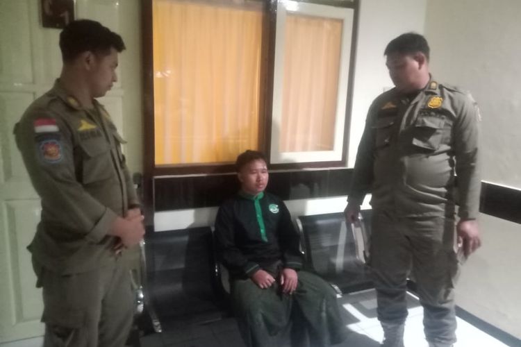 Abdul Rahman, santri Jember yang ditemukan linglung di Banyuwangi usai kabur dari Ponpes. 