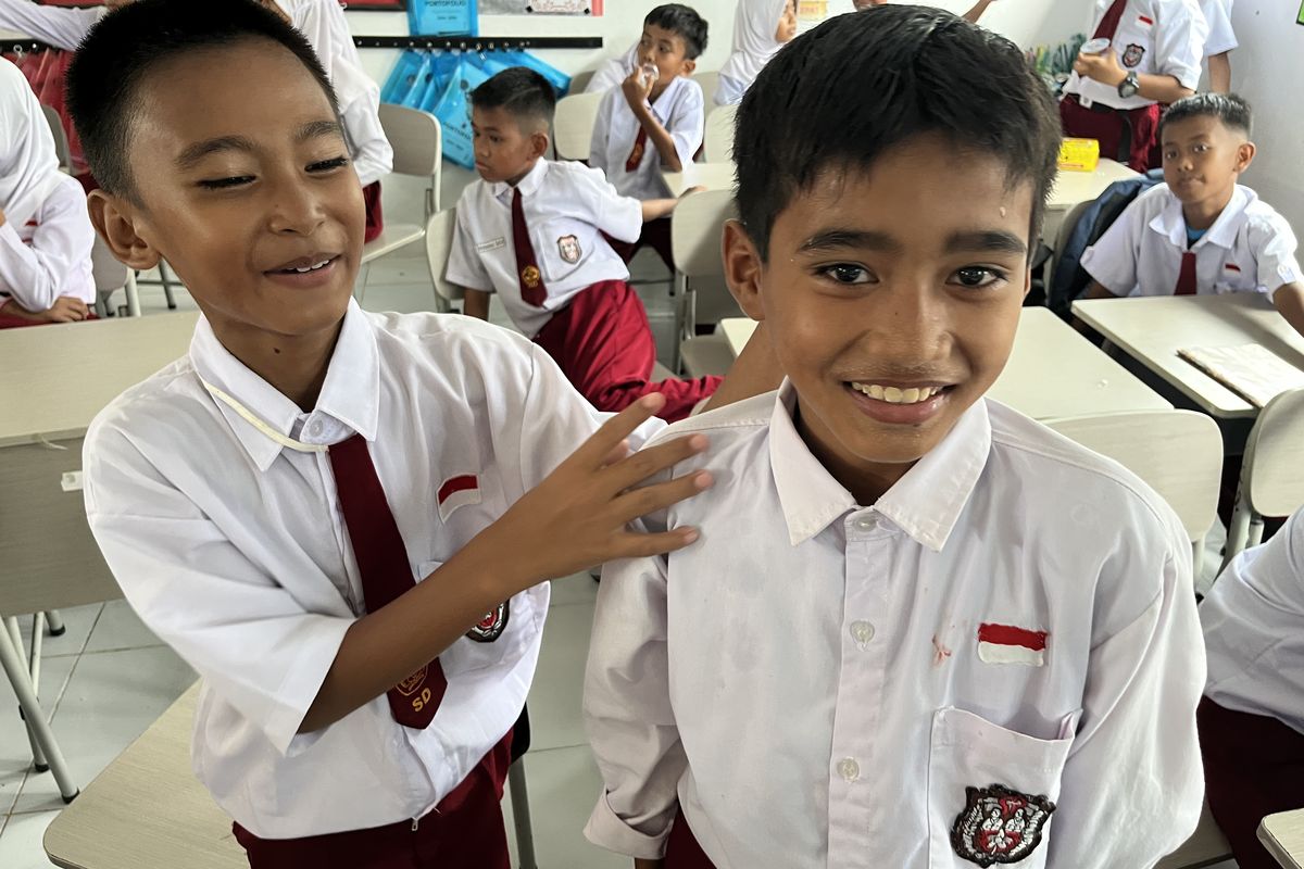 Airun, seorang siswa di Sekolah Dasar Negeri (SDN) 004 Sungai Limau, Pulau Sebatik, Kalimantan Utara, Senin (11/7/2025).