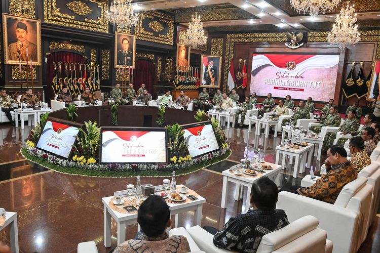 Purnawirawan Jenderal Beri Masukan ke Menhan soal Izin Lintas Udara AS