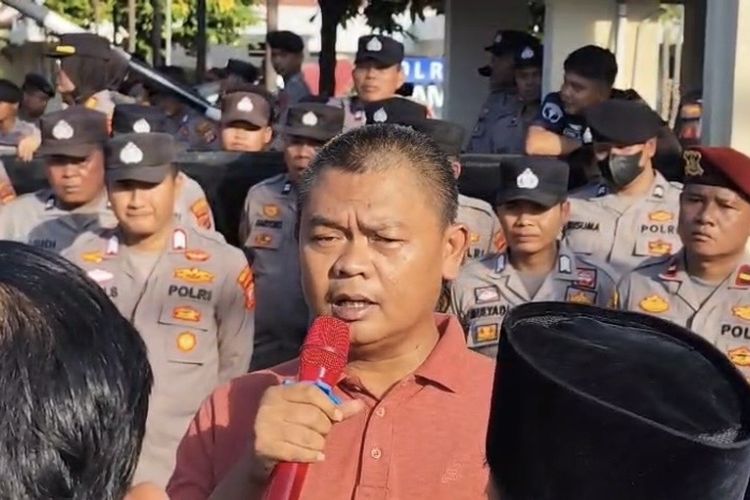 Rumah Guru Ekskul yang Diduga Cabuli Puluhan Anak SMP di Indramayu Kosong, Polisi Terbitkan DPO