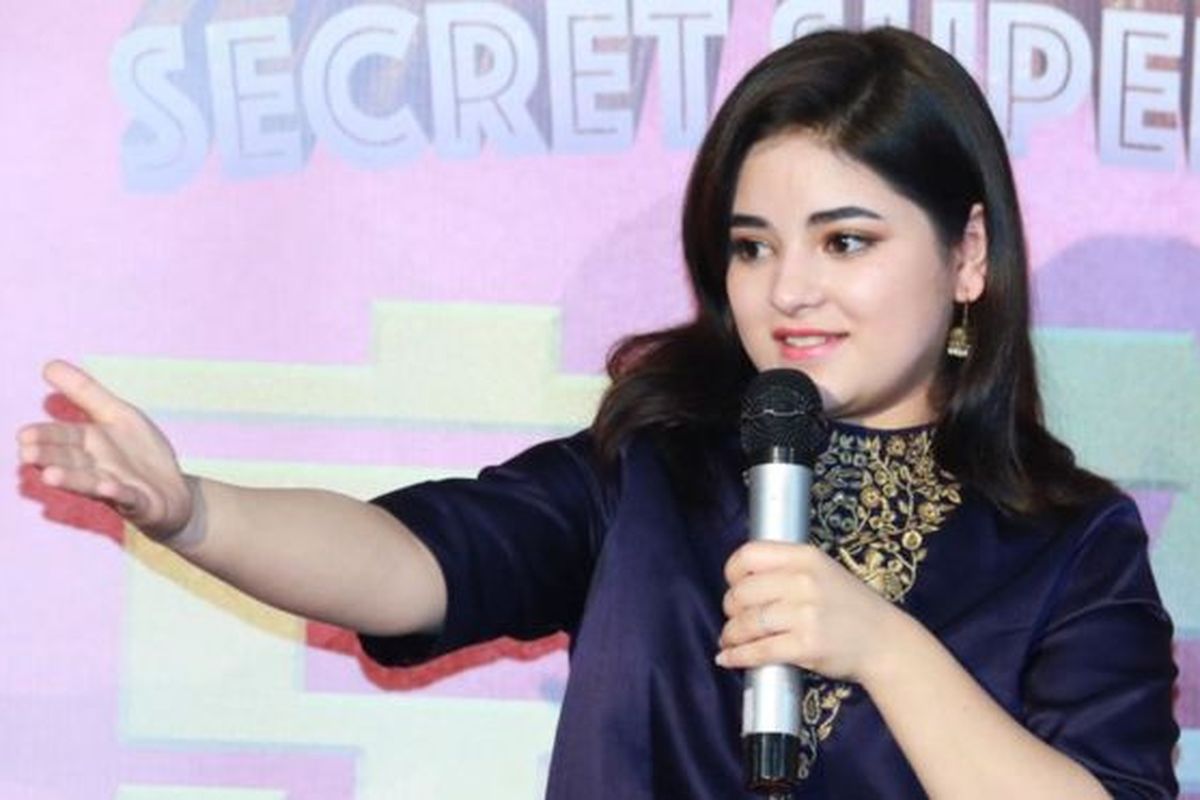 Aktris muda Bollywood Zaira Wasim yang memutuskan mundur setelah empat tahun menggeluti dunia akting.