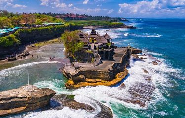 Ilustrasi Bali - Pura Tanah Lot.